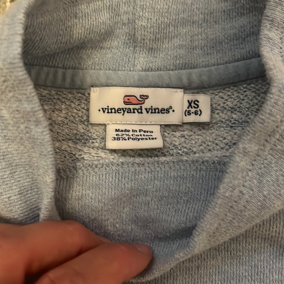 Vineyard Vines Whale Blue Long Sleeve Sweatshirt Tee - Picture 3 of 5